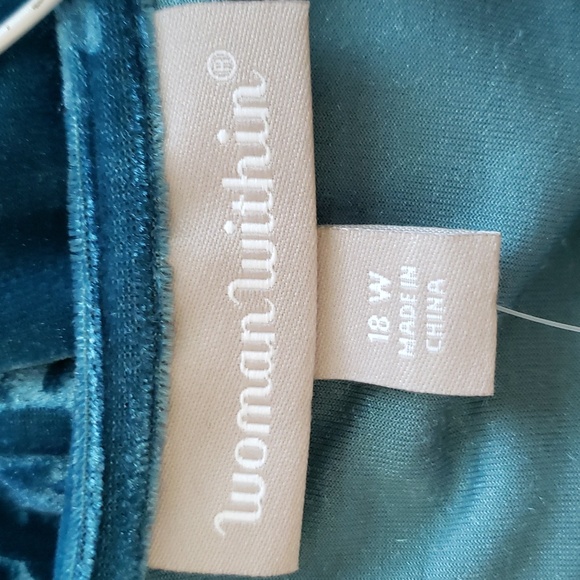 NEW Velveteen Woman Within Dress - Picture 7 of 10